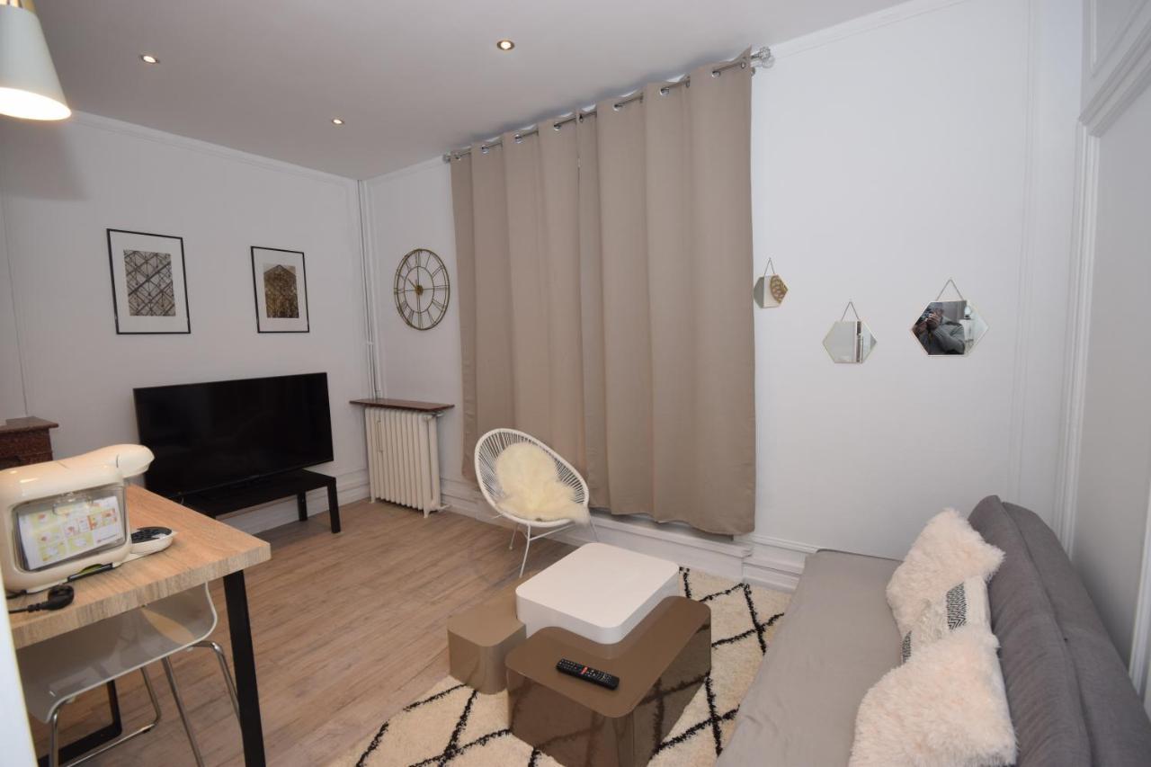 Chic Appart Design - Hyper Centre - Tramway - Free Wifi - Lerelaisdodile12 Valenciennes Exteriör bild