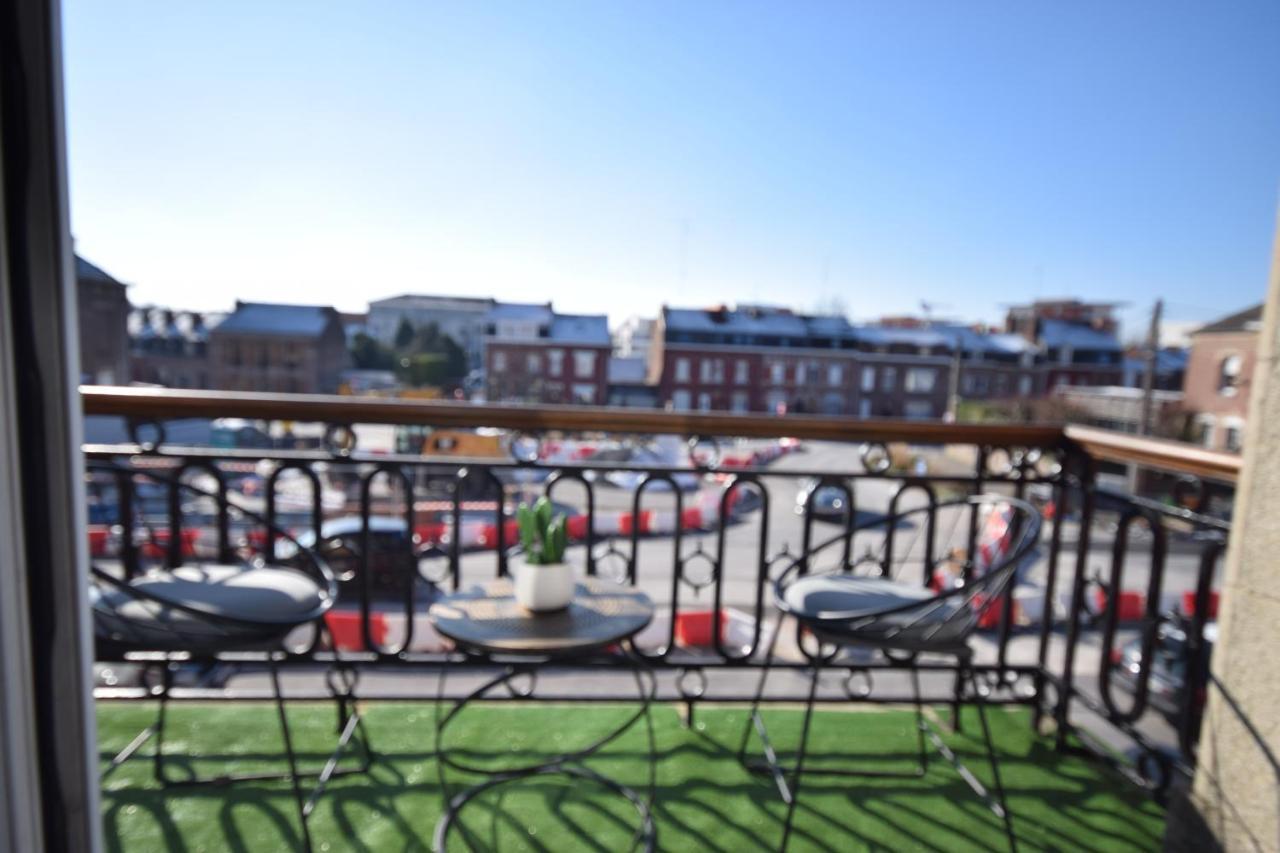 Chic Appart Design - Hyper Centre - Tramway - Free Wifi - Lerelaisdodile12 Valenciennes Exteriör bild